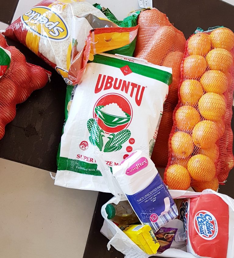 Zifunyanwa ngabatheni? Parcelling out food during the South African lockdown